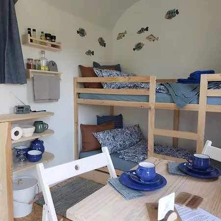 Schaeferwagen Gartenblick Nr 4 Camping Radebeul