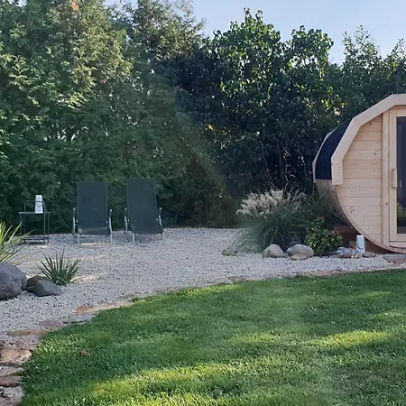 Schaeferwagen Gartenblick Nr 4 Campsite